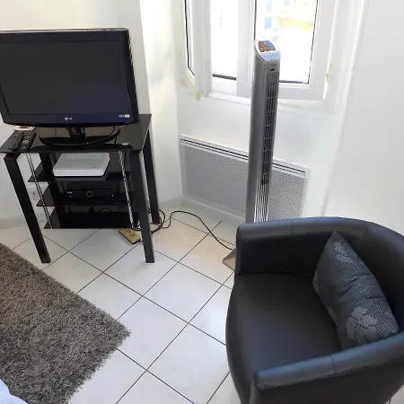 Studio Riouffe 2 Mins From The Palais Des Festivals And The 132 شقة كان