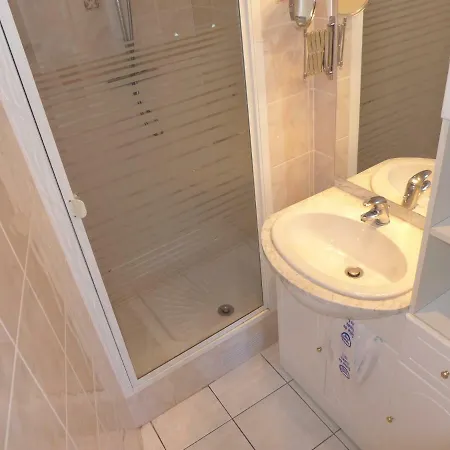 Studio Riouffe 2 Mins From The Palais Des Festivals And The 132 شقة *